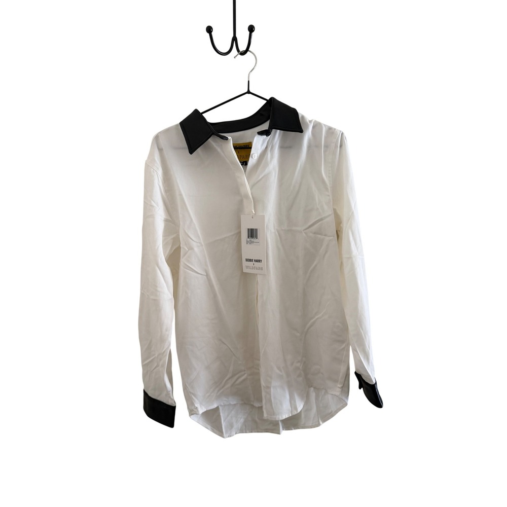 WILD FANG white button down vegan black leather collar and cuffs NWT size S